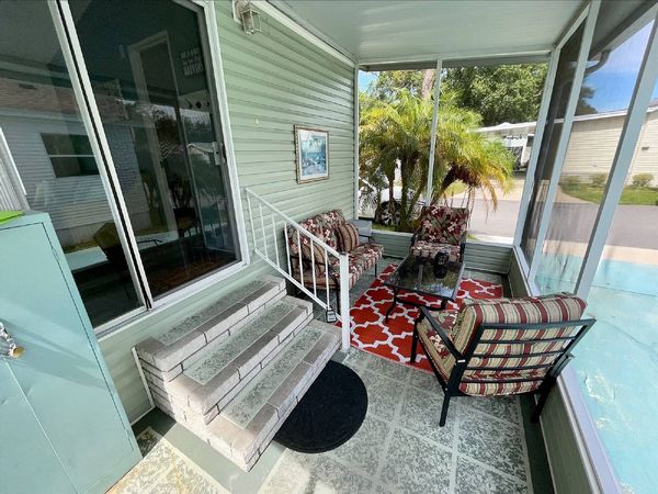 825 Owl Ln., Kissimmee FL 34746