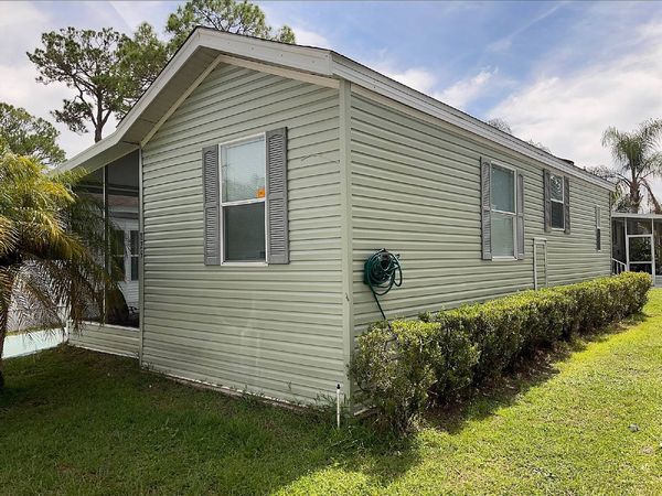 825 Owl Ln., Kissimmee FL 34746