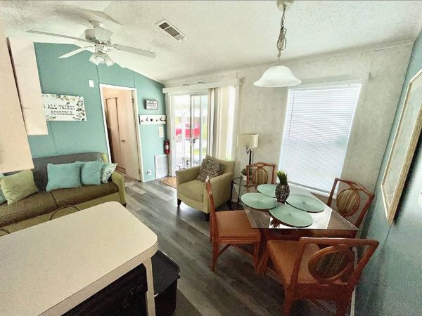 825 Owl Ln., Kissimmee FL 34746