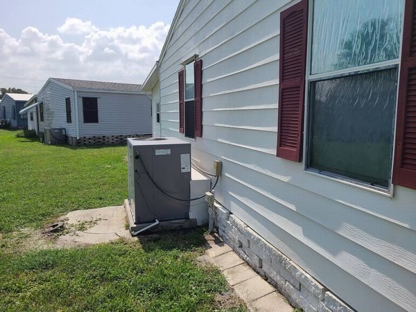 307 Windsor , Port Orange FL 32129