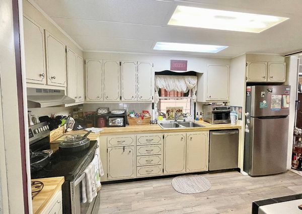 1130 Sunlake Blvd, Lot D1, Grand Island FL 32735