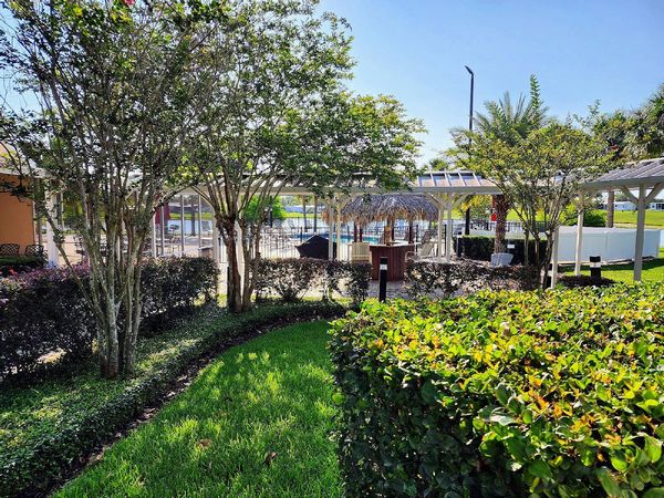 1130 Sunlake Blvd, Lot D1, Grand Island FL 32735