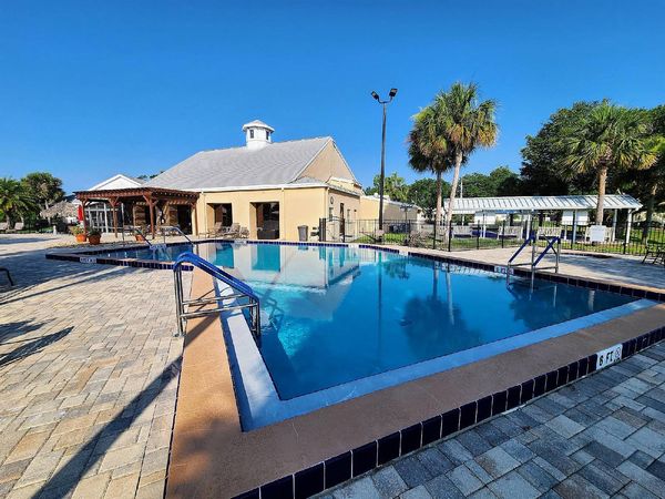 1130 Sunlake Blvd, Lot D1, Grand Island FL 32735