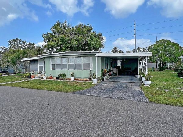 143 Highland Dr, Lot 0935, Leesburg FL 34788