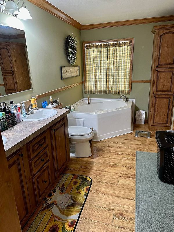 918 Reed Canal Rd., Lot 256, South Daytona FL 32119