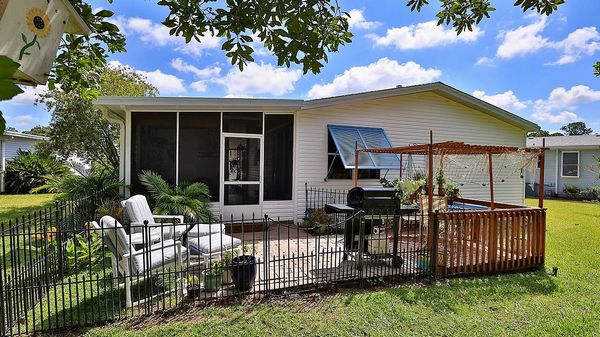 37 Pineview Lake Circle, Ormond Beach FL 32174