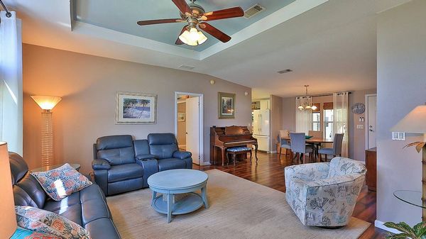 37 Pineview Lake Circle, Ormond Beach FL 32174